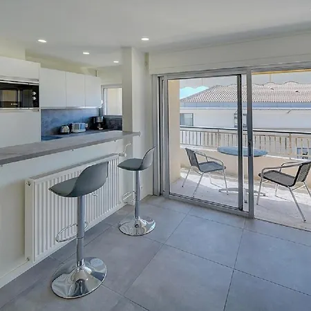 Moderne Renove 2min Croisette A0b166 * Cannes